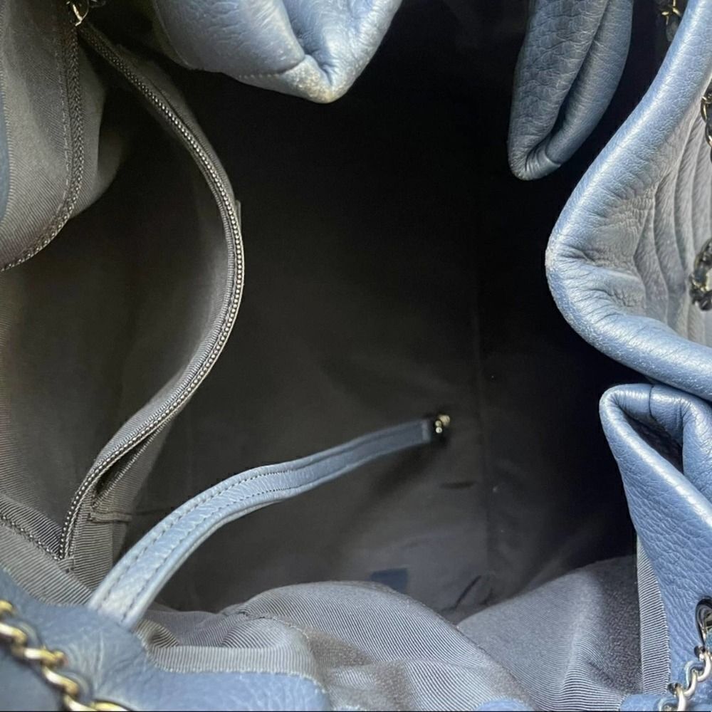 Chanel Medium Drawstring Chevron Handbag Bucket - Picture 5 of 16